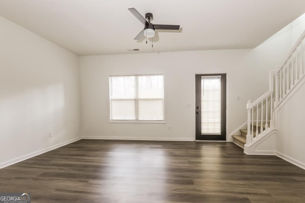2555 Flat Shoals Road - Photo 2