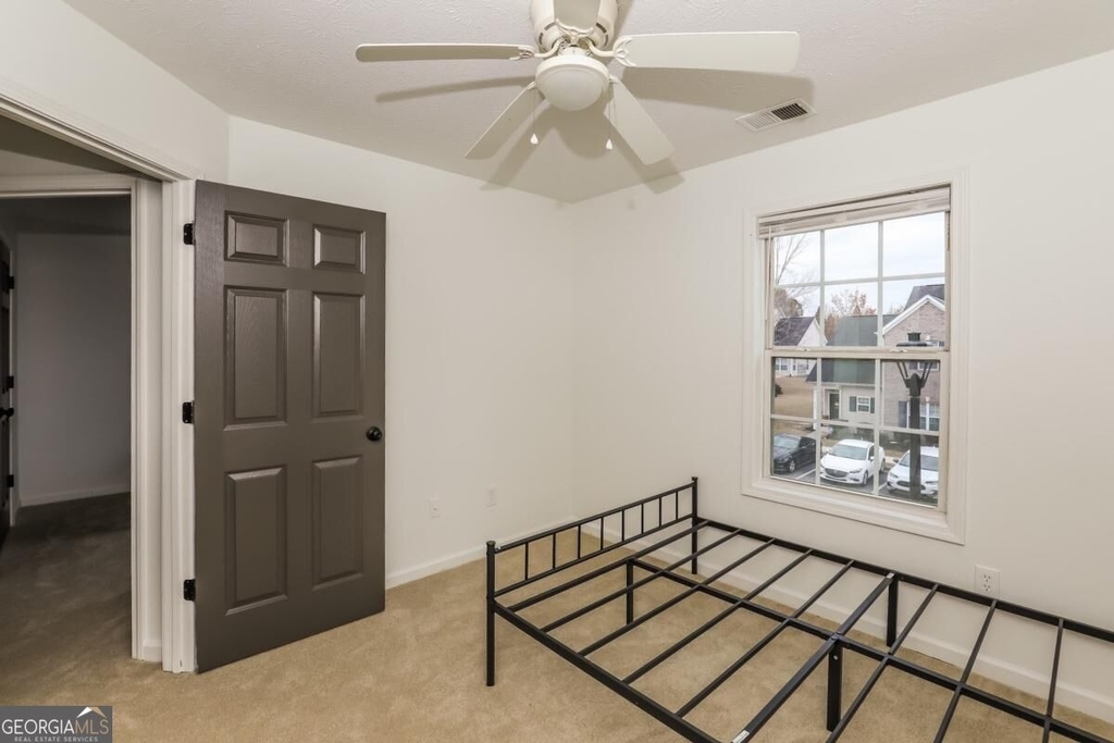 2555 Flat Shoals Road - Photo 11