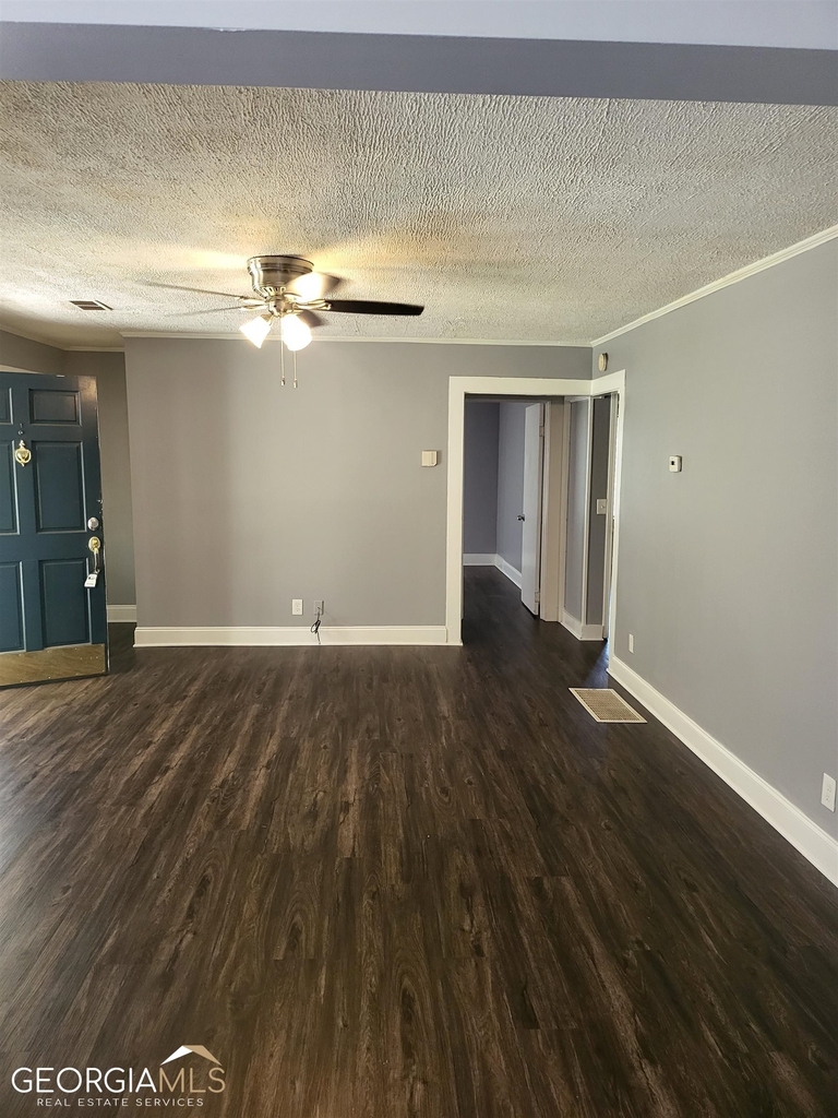 6819 Mark Turner Road - Photo 2