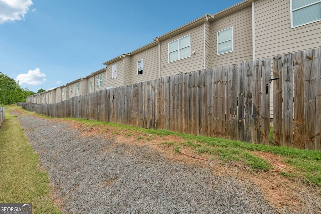 5811 Calle Vista Drive - Photo 40