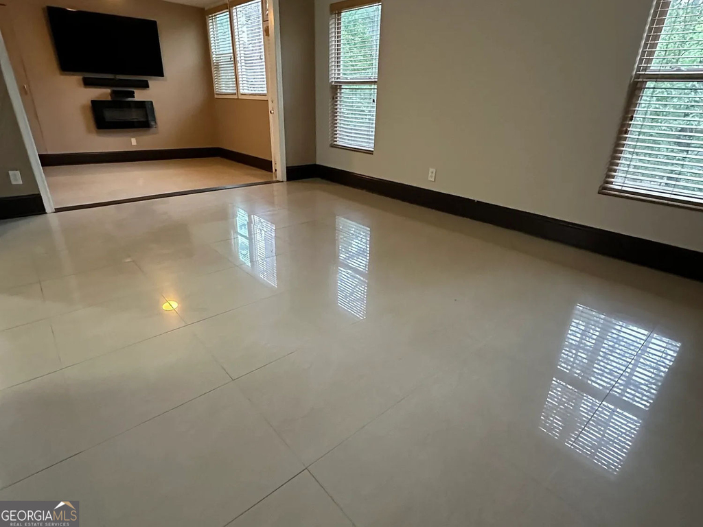 1907 Barrow Way - Photo 12