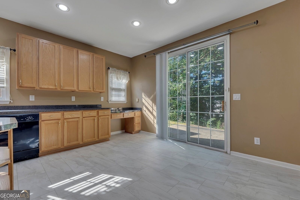 3213 Juniper Drive Nw - Photo 10