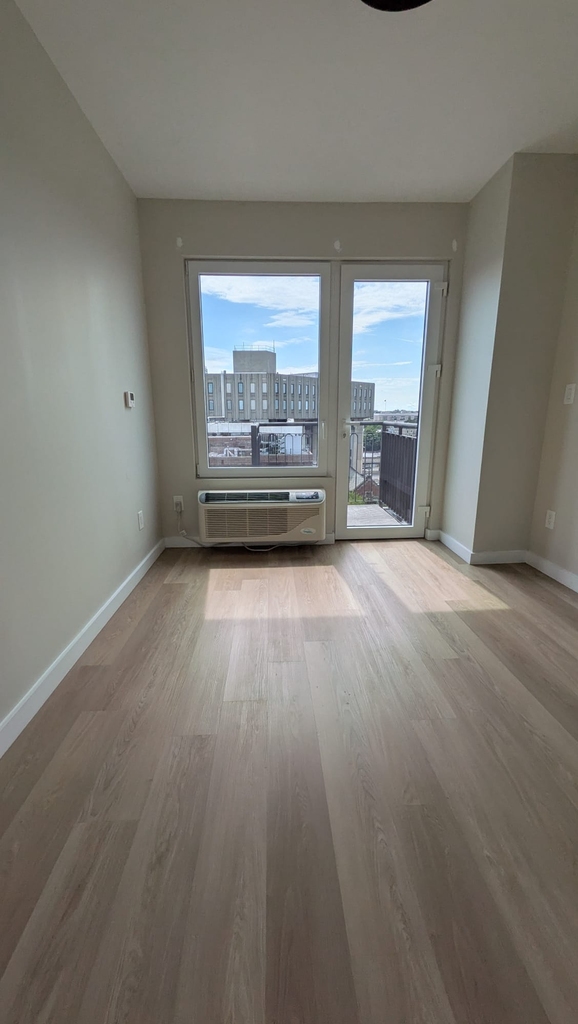 1584 Fulton Street - Photo 10