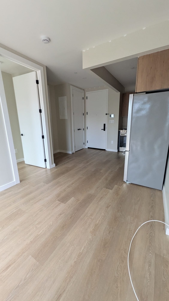 1584 Fulton Street - Photo 4