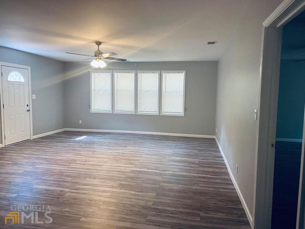 4310 Bouldercrest Road - Photo 5