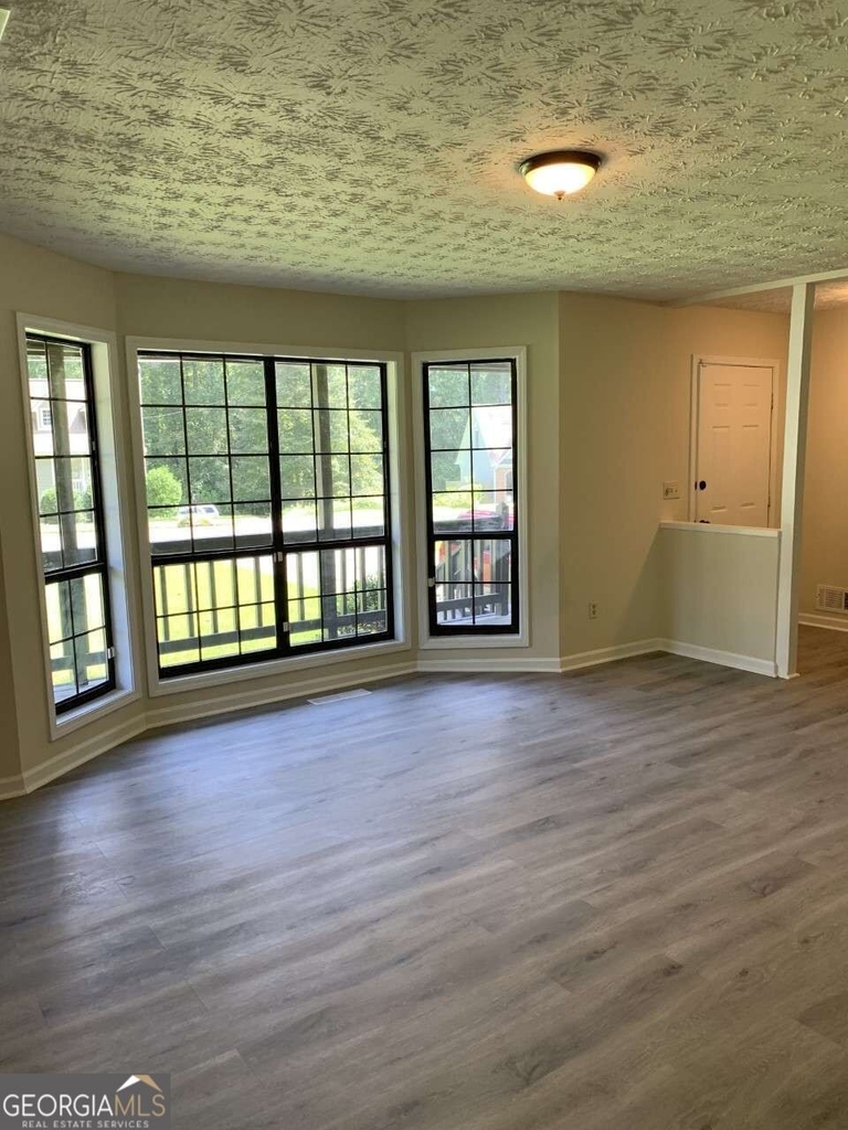 3131 Calumet Place Nw - Photo 2
