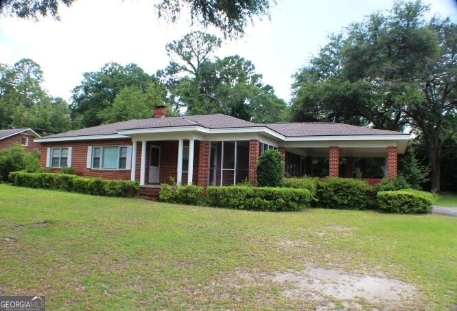 106 Oakhurst Drive - Photo 1