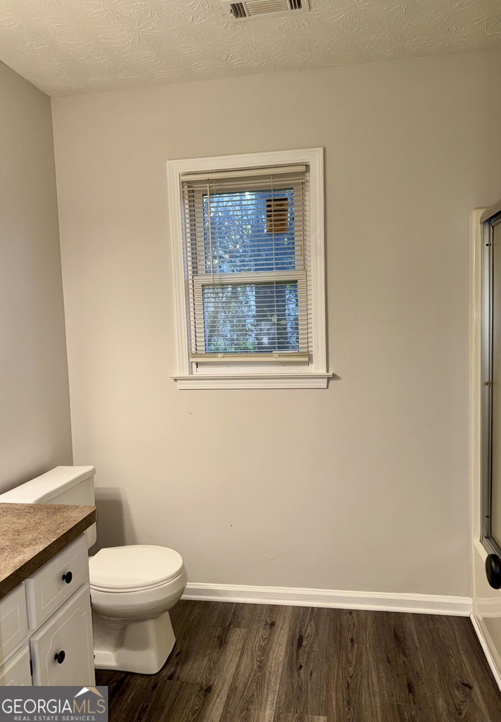 1052 Terance Avenue - Photo 12