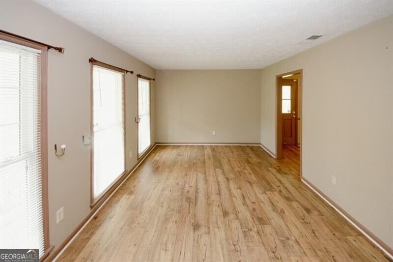 4033 Scenic Mountain Drive - Photo 1
