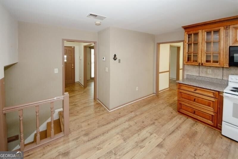4033 Scenic Mountain Drive - Photo 10