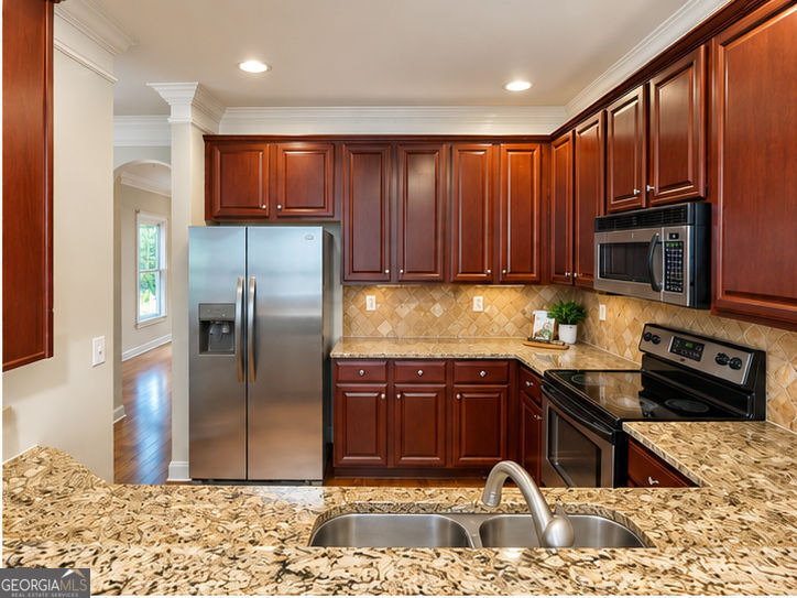 634 Irwin Street Ne - Photo 4