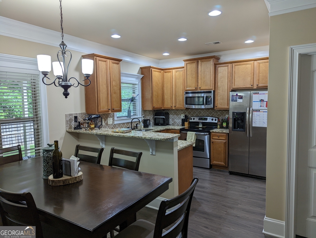 7 Maple Hill Drive - Photo 3