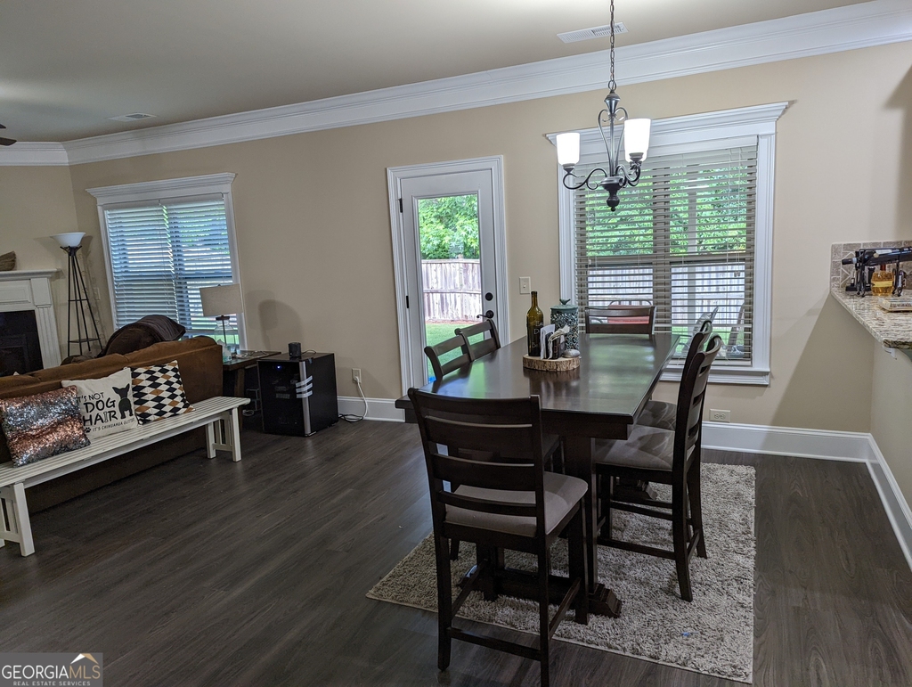 7 Maple Hill Drive - Photo 4