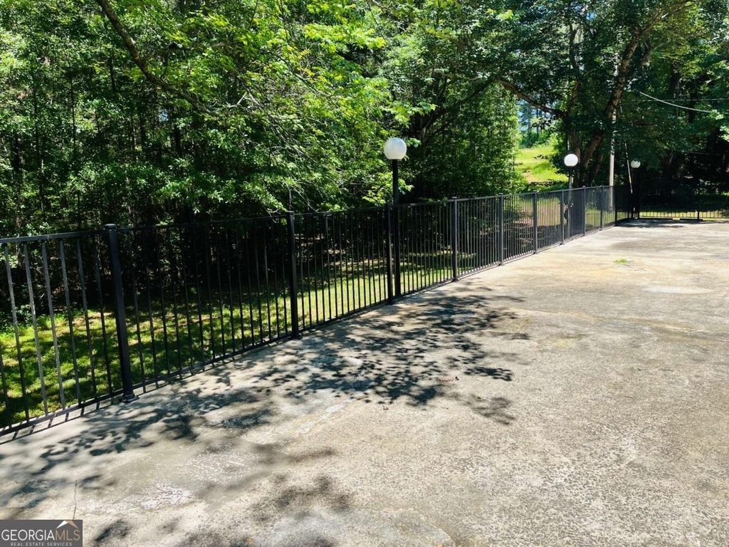 163 Old Norton Road - Photo 42