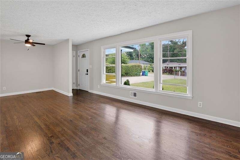 3081 Glendale Court - Photo 1
