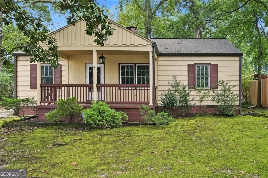 1951 Dresden Drive Ne - Photo 0