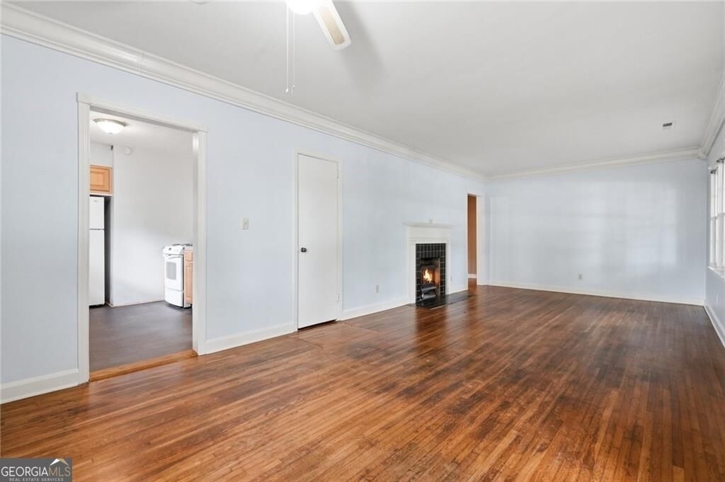 1951 Dresden Drive Ne - Photo 2