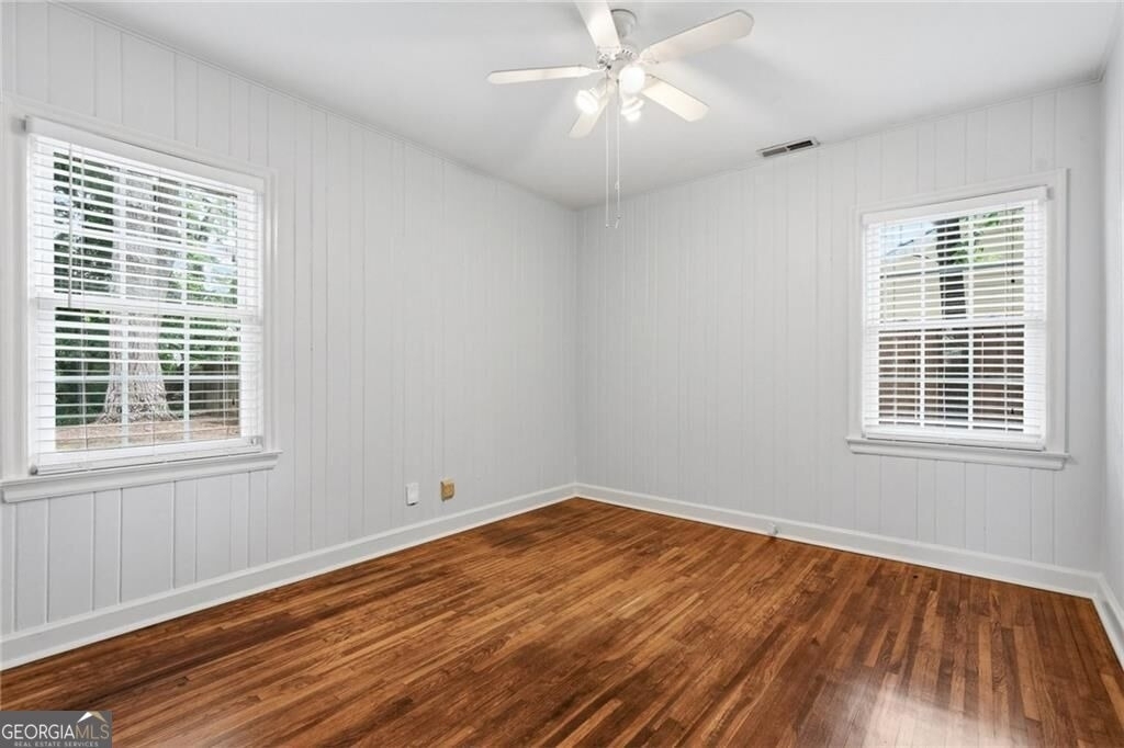 1951 Dresden Drive Ne - Photo 12