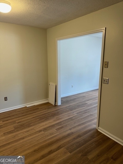 80 East Jones Avenue - Photo 2
