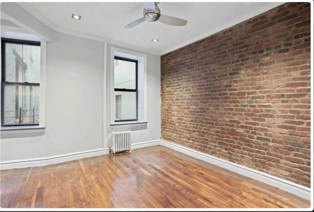 432 East 13th Street - Photo 1