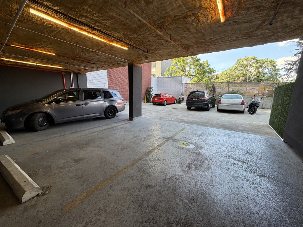 833 Maple Street - Photo 10