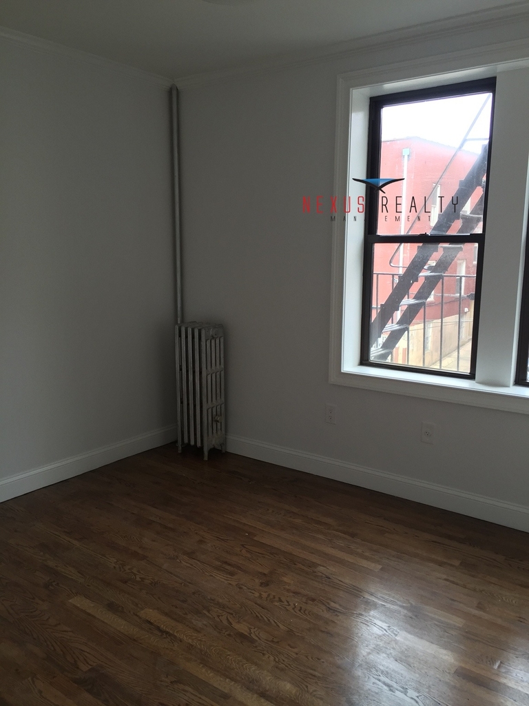 45-25 40th Street - Photo 2