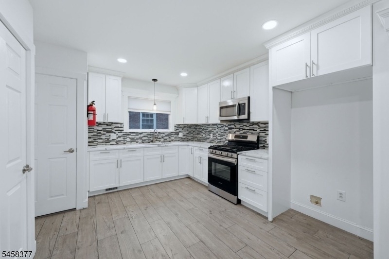 1208 Orange Ave - Photo 6