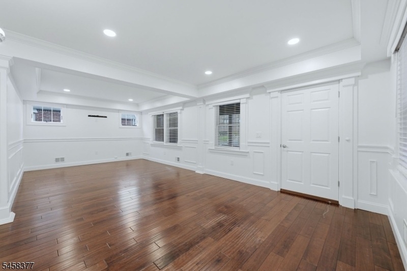 1208 Orange Ave - Photo 4