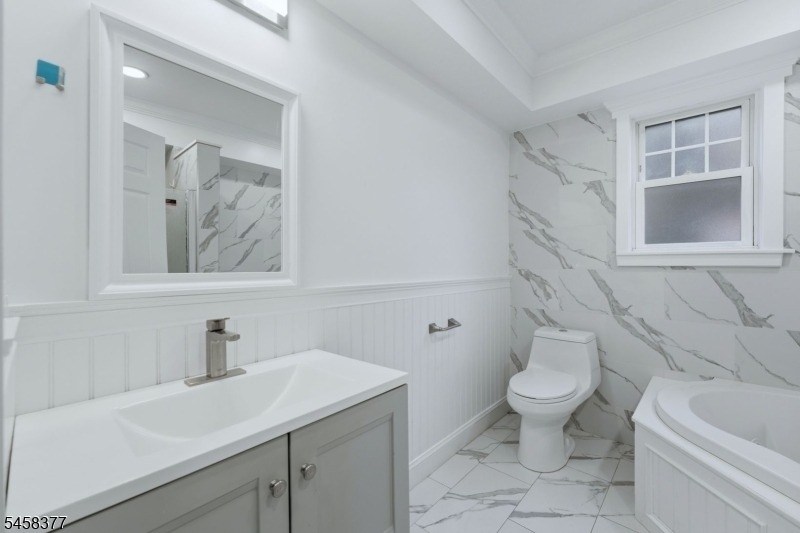 1208 Orange Ave - Photo 8