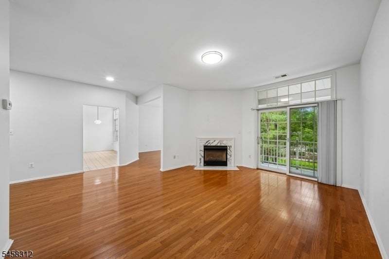 611 Binghampton Ln - Photo 9