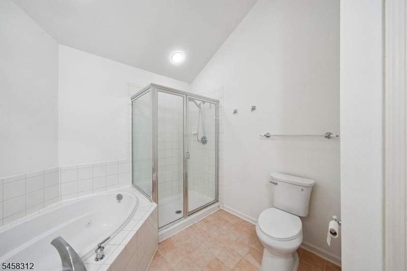 611 Binghampton Ln - Photo 27