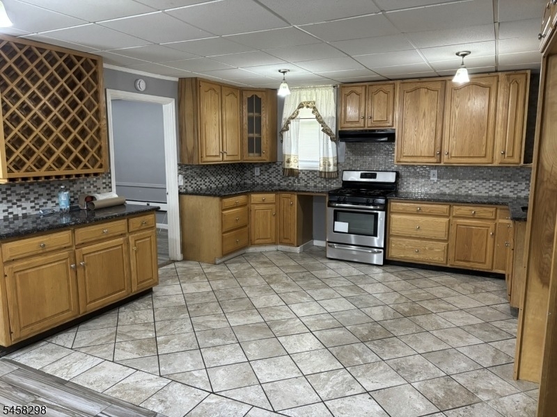 172 Burkley Pl - Photo 2