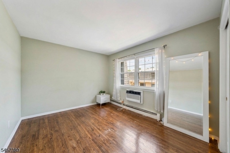 768 Springfield Ave - Photo 11