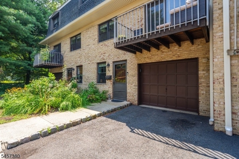 768 Springfield Ave - Photo 21