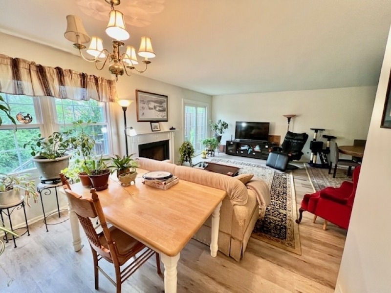 21 Pilgrim Ct - Photo 7