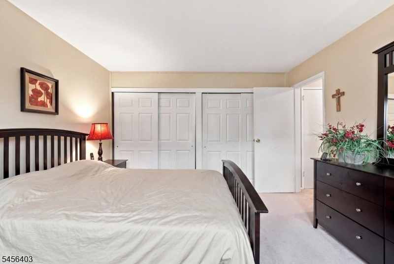 199 N Beverwyck Rd - Photo 8