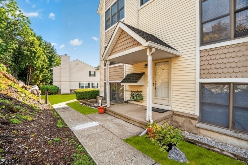 56 Portsmouth Ct - Photo 26
