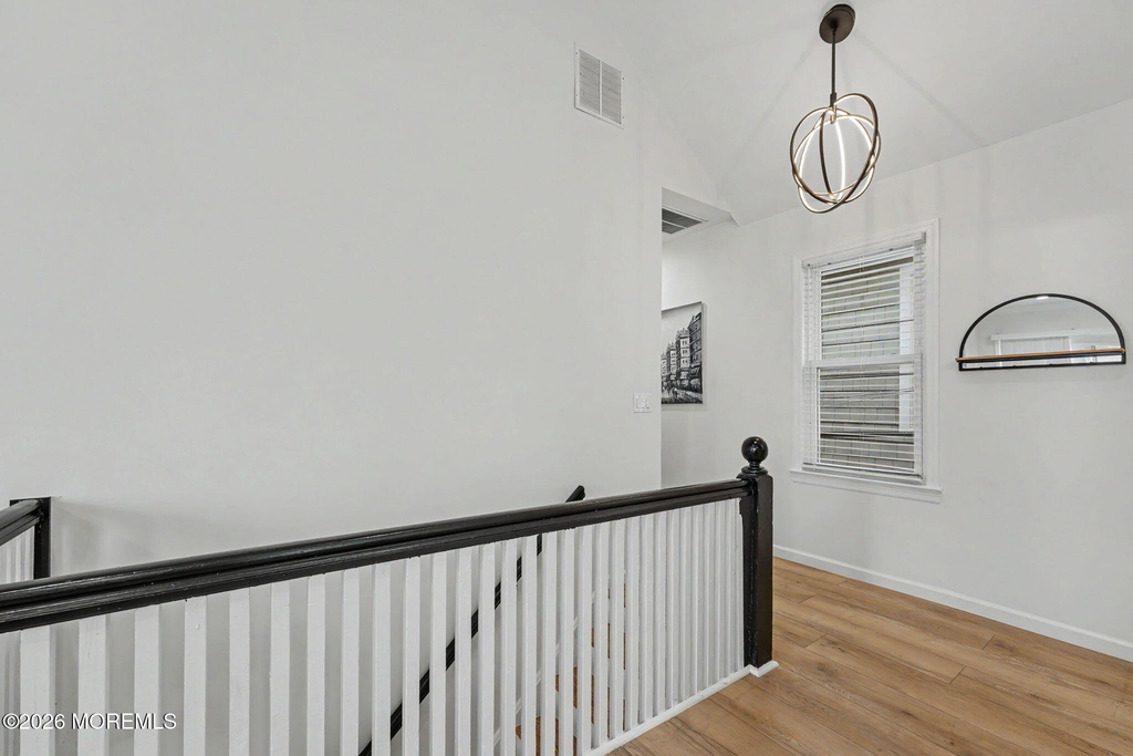 100 10th Avenue - Photo 4