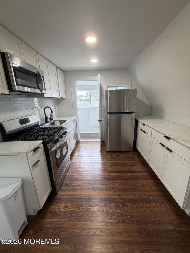 406 N Lake Drive - Photo 6