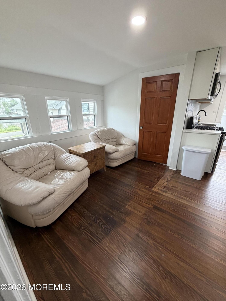 406 N Lake Drive - Photo 1
