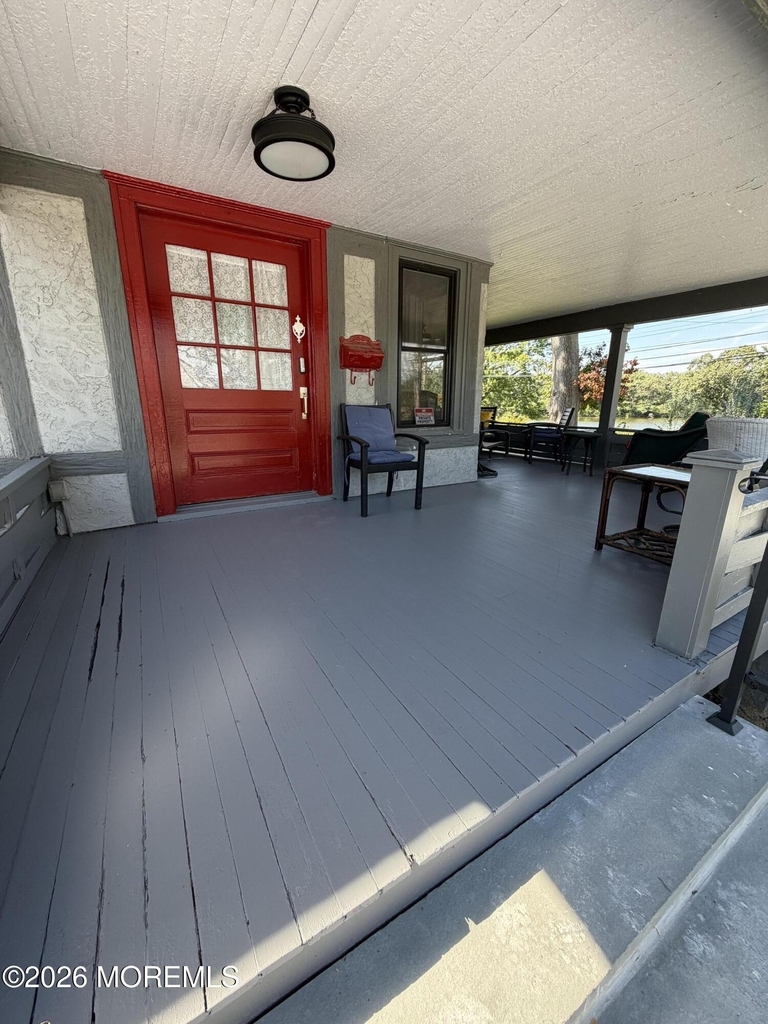 404 Lake Drive - Photo 11