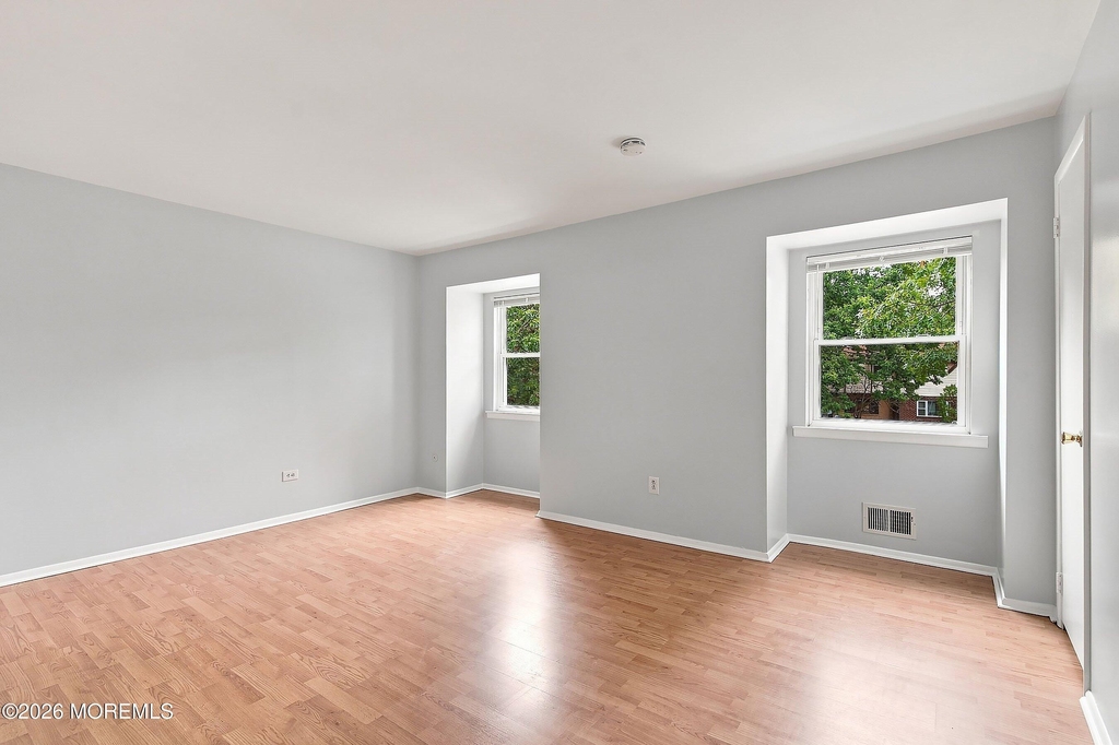 1334 Sabrina Court - Photo 11