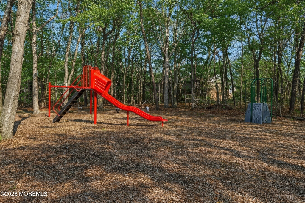 1334 Sabrina Court - Photo 23