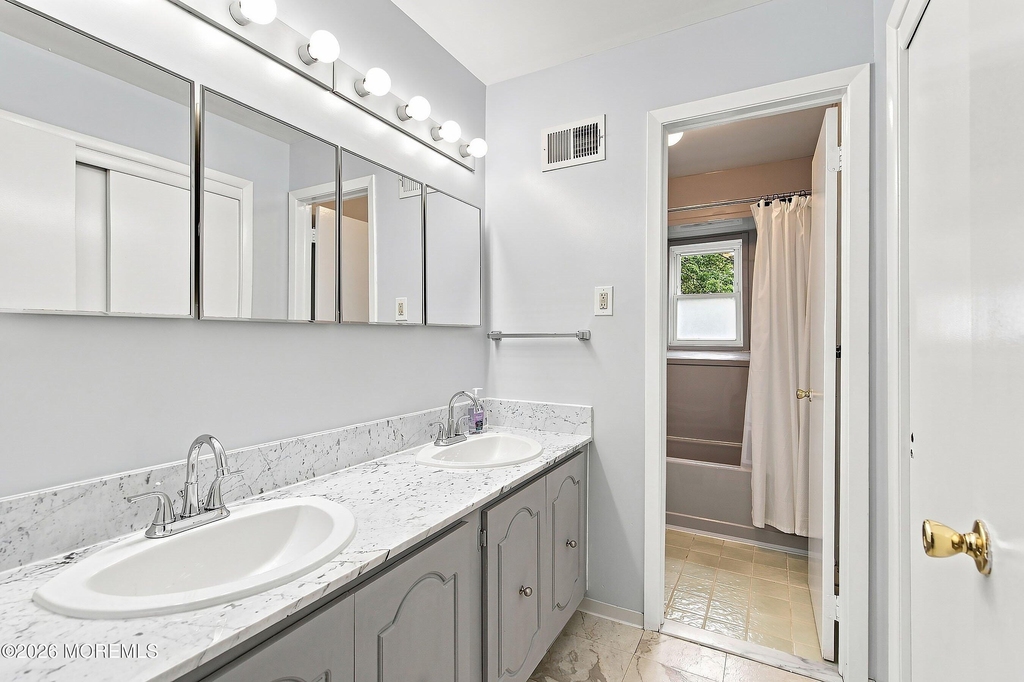 1334 Sabrina Court - Photo 12