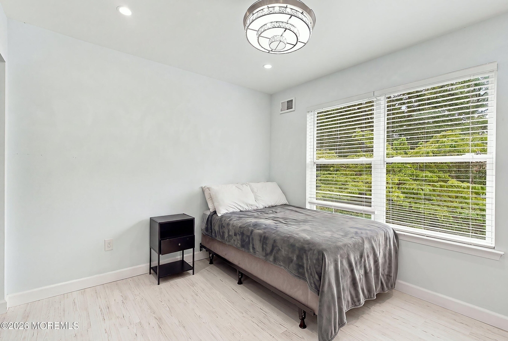 412 Birmingham Avenue - Photo 10