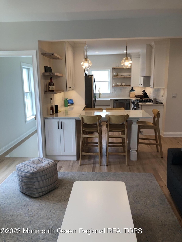 24 Bath Avenue - Photo 23