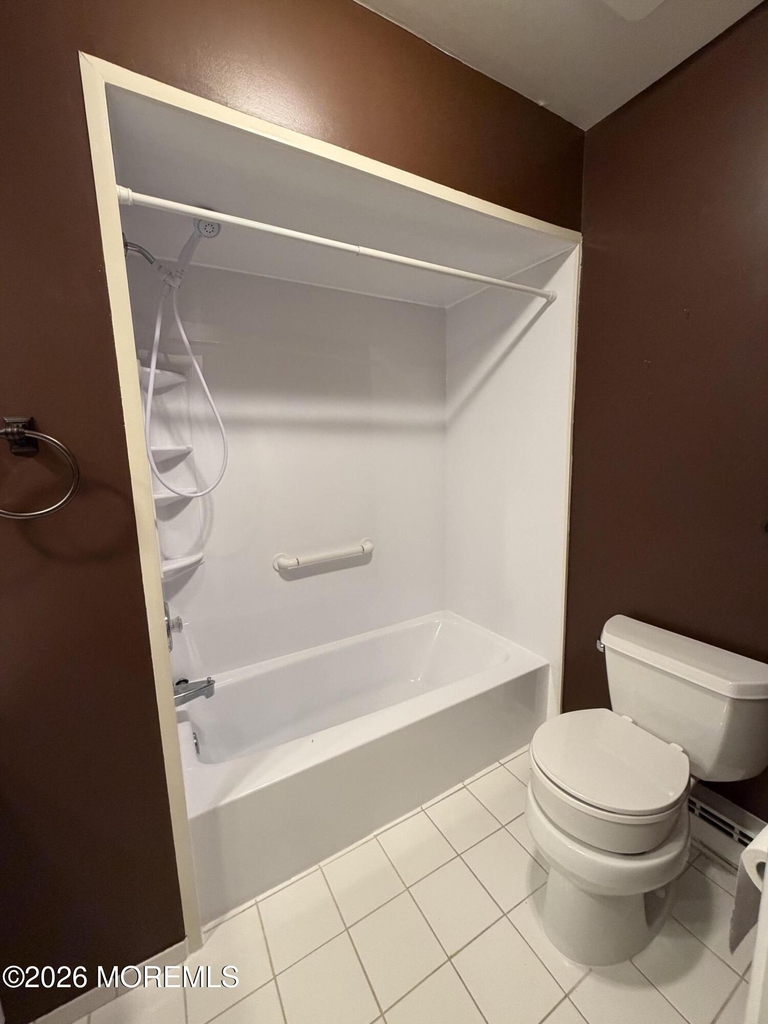 10 Lexington Court - Photo 3