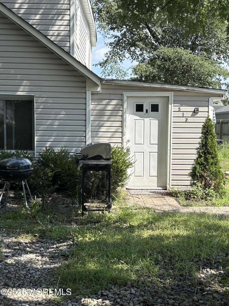 517 George Road - Photo 0