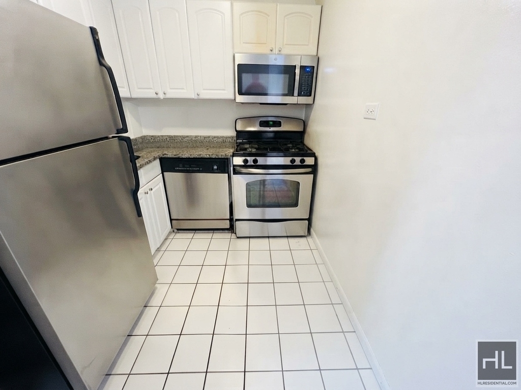 East 79th Street - Photo 1