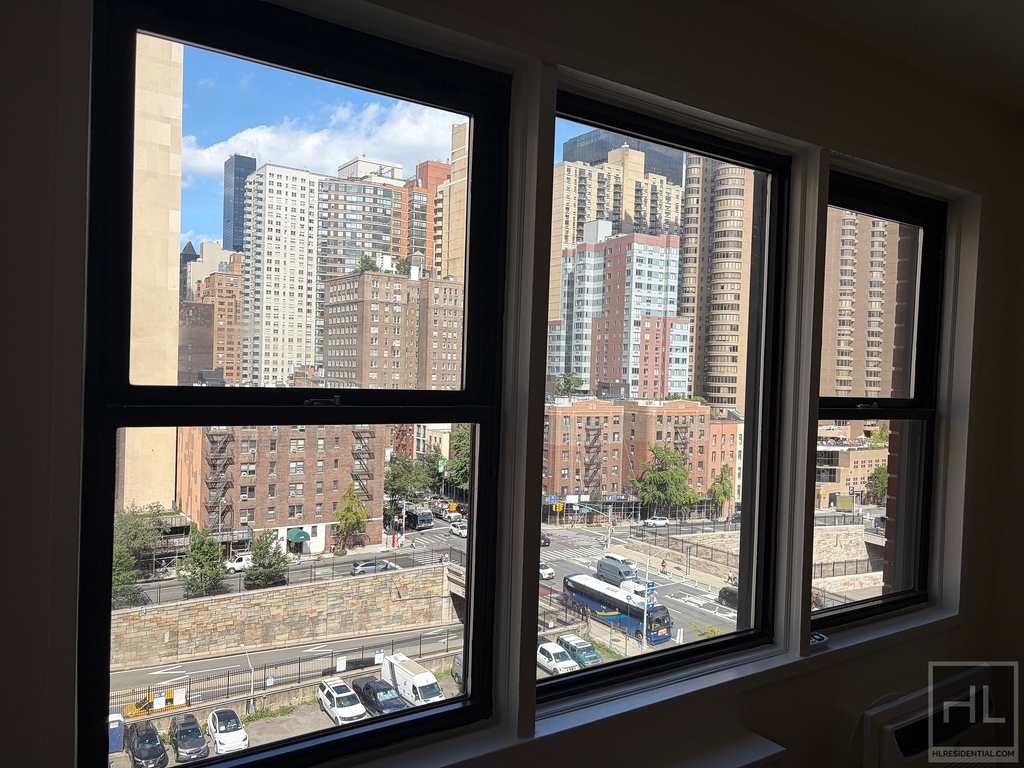 East 36 Street - Photo 0